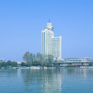Shu Guang International Hotel